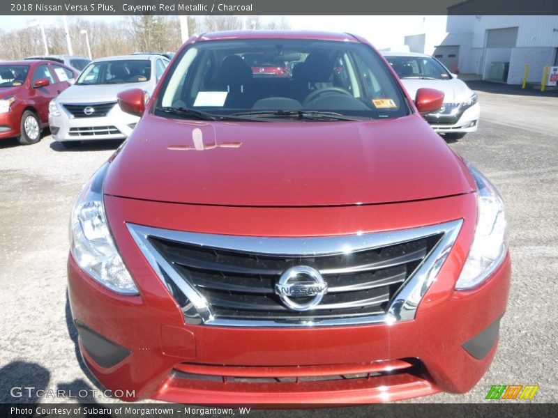 Cayenne Red Metallic / Charcoal 2018 Nissan Versa S Plus