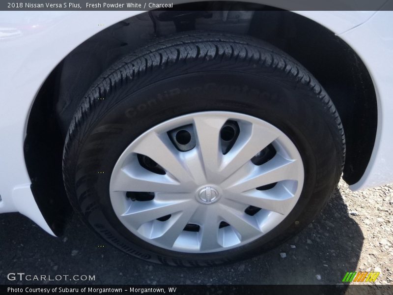 Fresh Powder White / Charcoal 2018 Nissan Versa S Plus