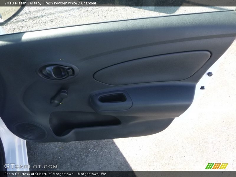 Fresh Powder White / Charcoal 2018 Nissan Versa S