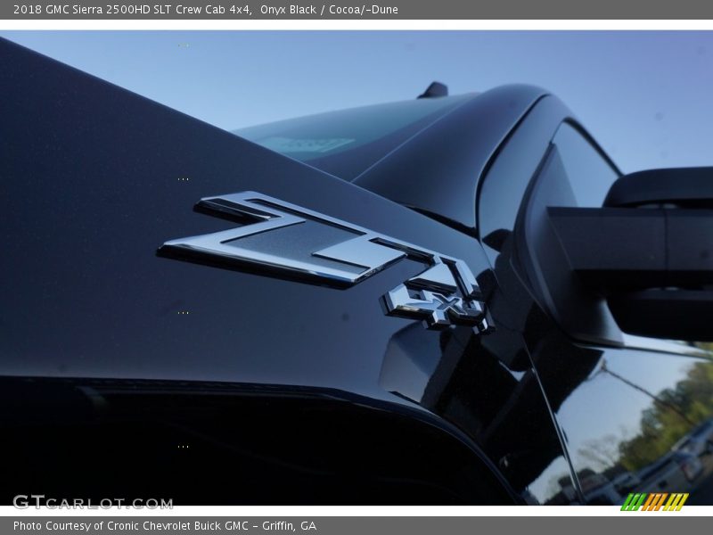 Onyx Black / Cocoa/­Dune 2018 GMC Sierra 2500HD SLT Crew Cab 4x4