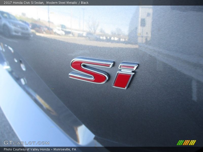 Modern Steel Metallic / Black 2017 Honda Civic Si Sedan