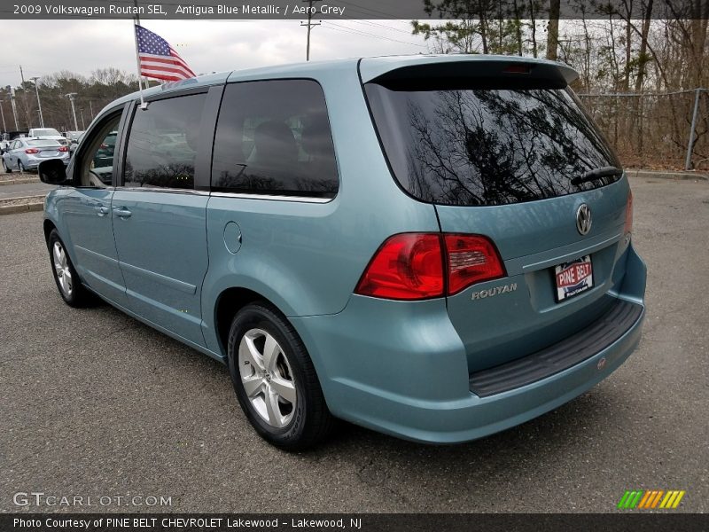Antigua Blue Metallic / Aero Grey 2009 Volkswagen Routan SEL