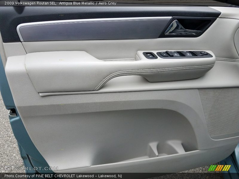 Antigua Blue Metallic / Aero Grey 2009 Volkswagen Routan SEL
