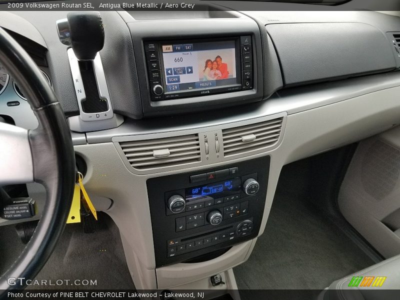 Antigua Blue Metallic / Aero Grey 2009 Volkswagen Routan SEL