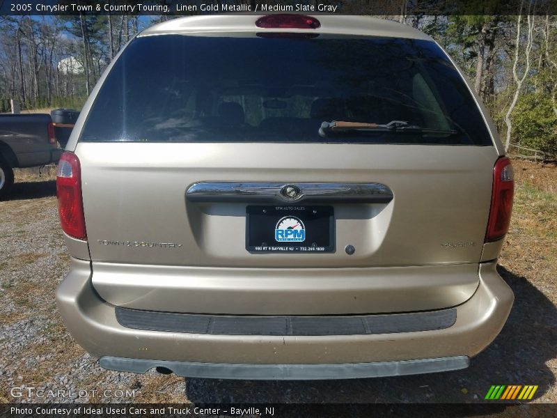 Linen Gold Metallic / Medium Slate Gray 2005 Chrysler Town & Country Touring