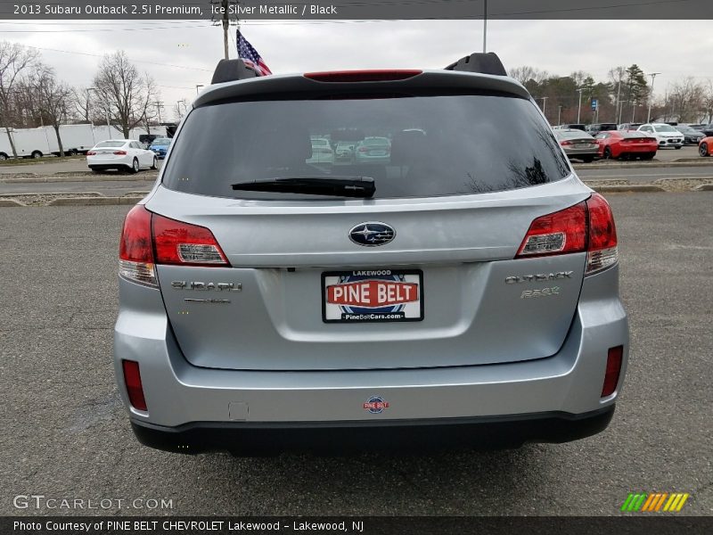 Ice Silver Metallic / Black 2013 Subaru Outback 2.5i Premium
