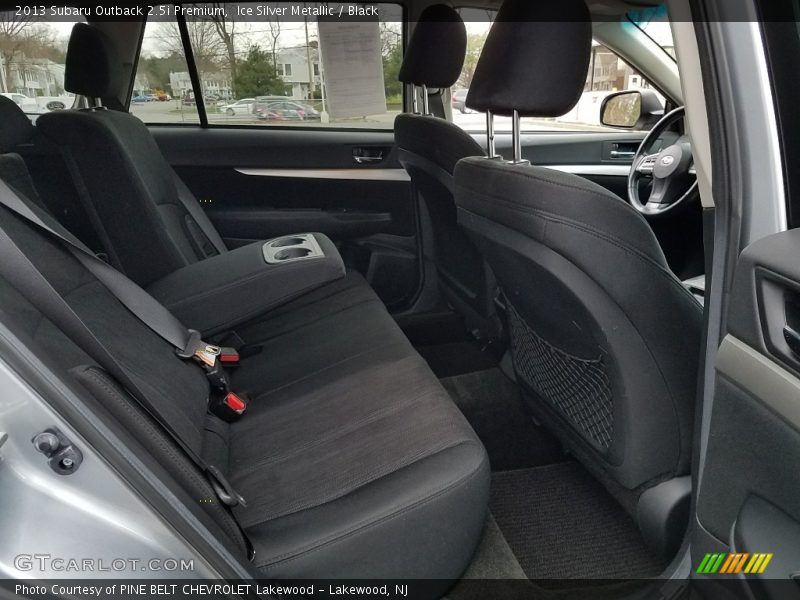 Ice Silver Metallic / Black 2013 Subaru Outback 2.5i Premium