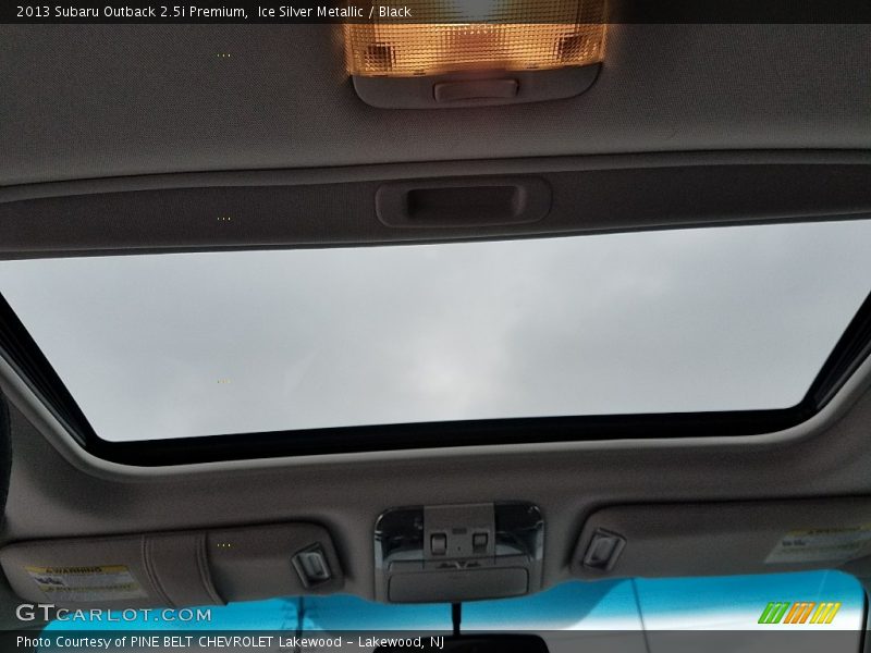 Ice Silver Metallic / Black 2013 Subaru Outback 2.5i Premium