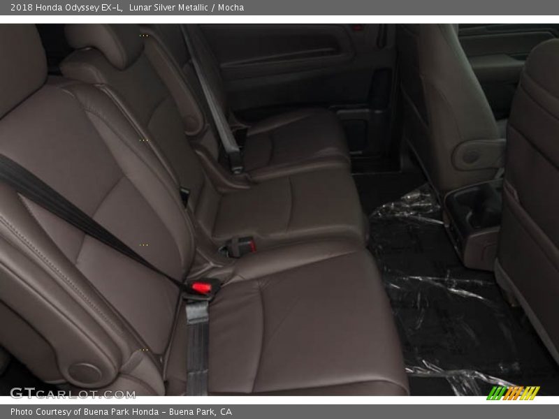 Lunar Silver Metallic / Mocha 2018 Honda Odyssey EX-L