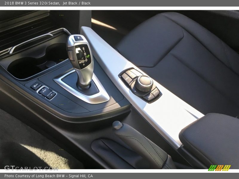 Jet Black / Black 2018 BMW 3 Series 320i Sedan