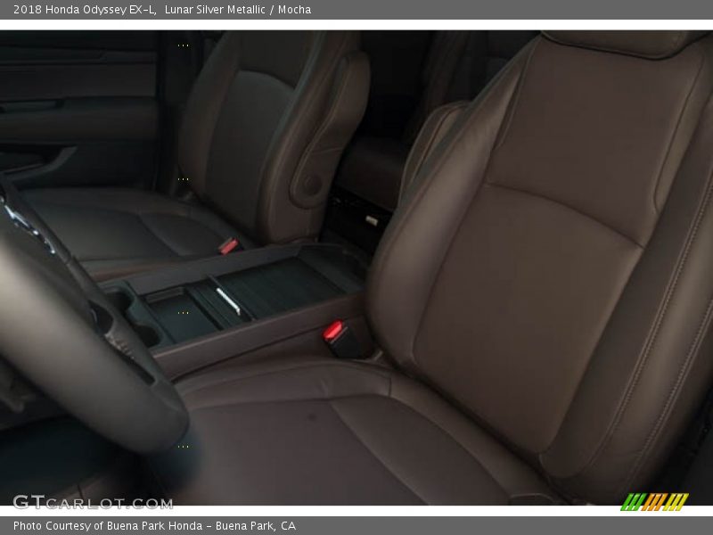 Lunar Silver Metallic / Mocha 2018 Honda Odyssey EX-L