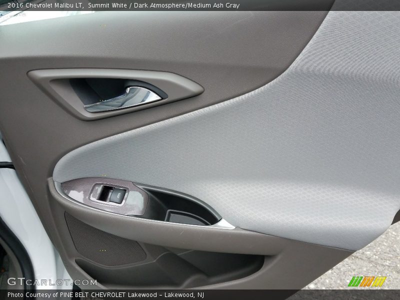 Summit White / Dark Atmosphere/Medium Ash Gray 2016 Chevrolet Malibu LT