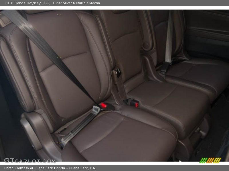 Lunar Silver Metallic / Mocha 2018 Honda Odyssey EX-L