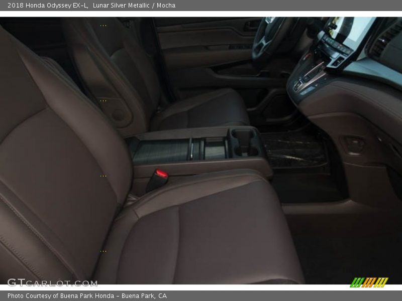 Lunar Silver Metallic / Mocha 2018 Honda Odyssey EX-L