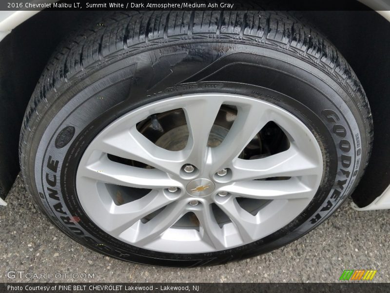 Summit White / Dark Atmosphere/Medium Ash Gray 2016 Chevrolet Malibu LT