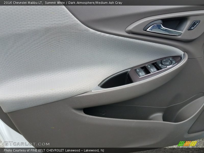 Summit White / Dark Atmosphere/Medium Ash Gray 2016 Chevrolet Malibu LT