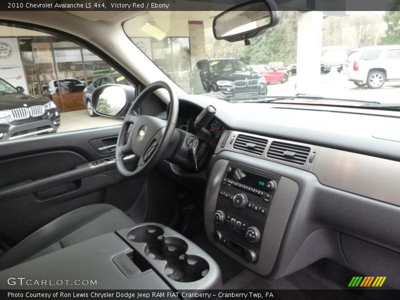 Victory Red / Ebony 2010 Chevrolet Avalanche LS 4x4