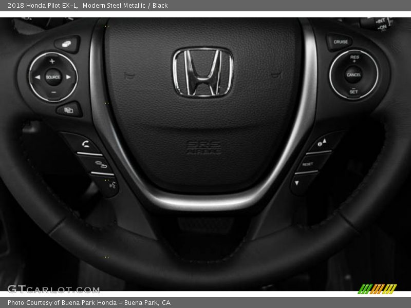 Modern Steel Metallic / Black 2018 Honda Pilot EX-L