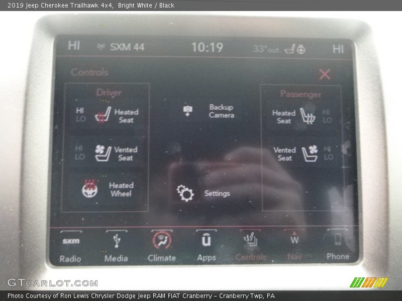 Bright White / Black 2019 Jeep Cherokee Trailhawk 4x4