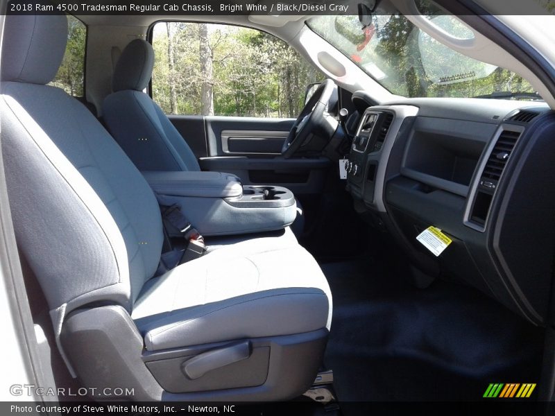 Bright White / Black/Diesel Gray 2018 Ram 4500 Tradesman Regular Cab Chassis