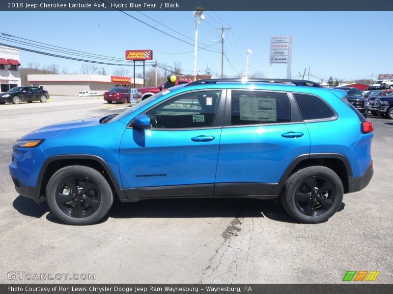 Hydro Blue Pearl / Black 2018 Jeep Cherokee Latitude 4x4
