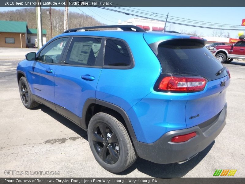 Hydro Blue Pearl / Black 2018 Jeep Cherokee Latitude 4x4