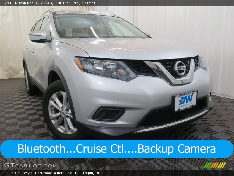 Brilliant Silver / Charcoal 2016 Nissan Rogue SV AWD