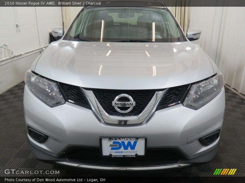 Brilliant Silver / Charcoal 2016 Nissan Rogue SV AWD