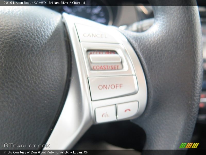 Brilliant Silver / Charcoal 2016 Nissan Rogue SV AWD
