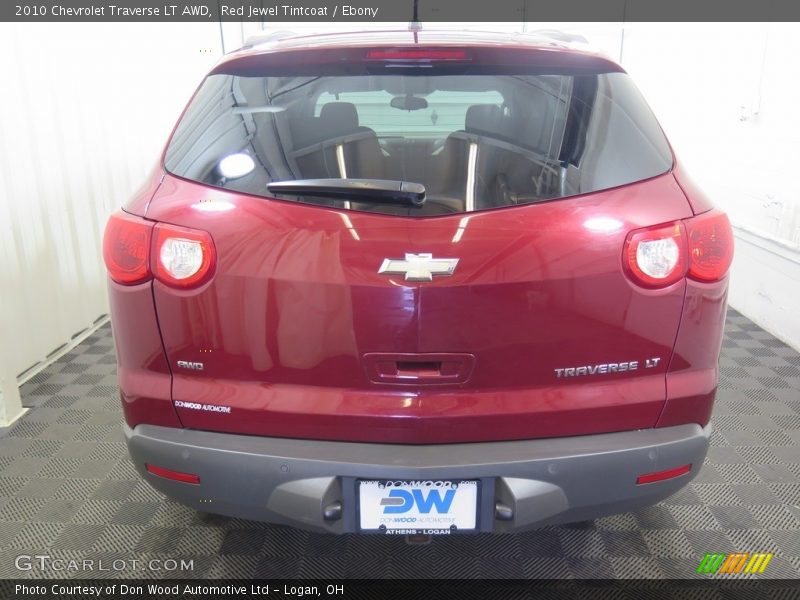 Red Jewel Tintcoat / Ebony 2010 Chevrolet Traverse LT AWD