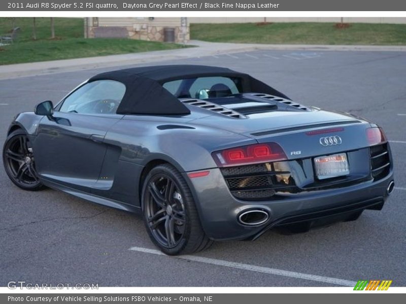 Daytona Grey Pearl Effect / Black Fine Nappa Leather 2011 Audi R8 Spyder 5.2 FSI quattro