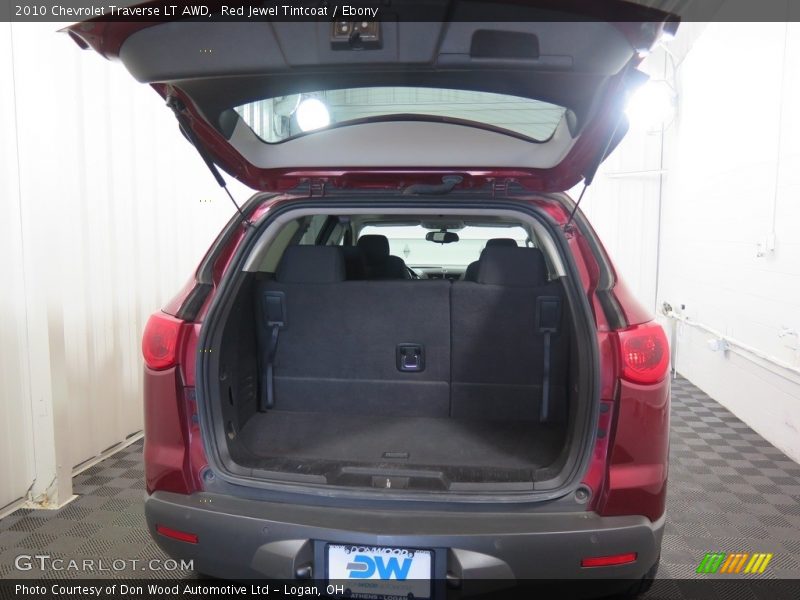 Red Jewel Tintcoat / Ebony 2010 Chevrolet Traverse LT AWD