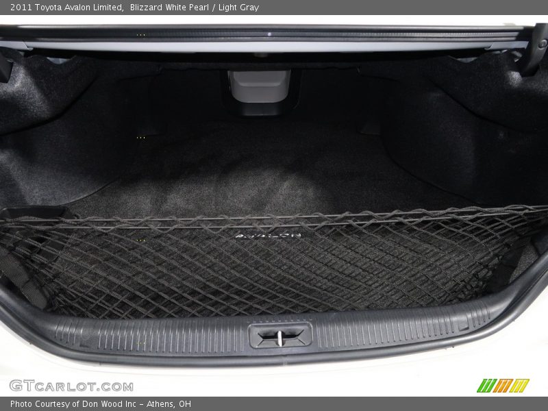 Blizzard White Pearl / Light Gray 2011 Toyota Avalon Limited