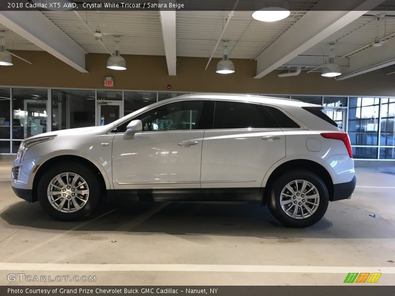 Crystal White Tricoat / Sahara Beige 2018 Cadillac XT5 AWD