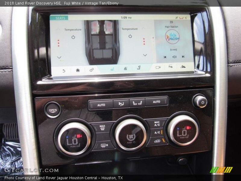 Fuji White / Vintage Tan/Ebony 2018 Land Rover Discovery HSE