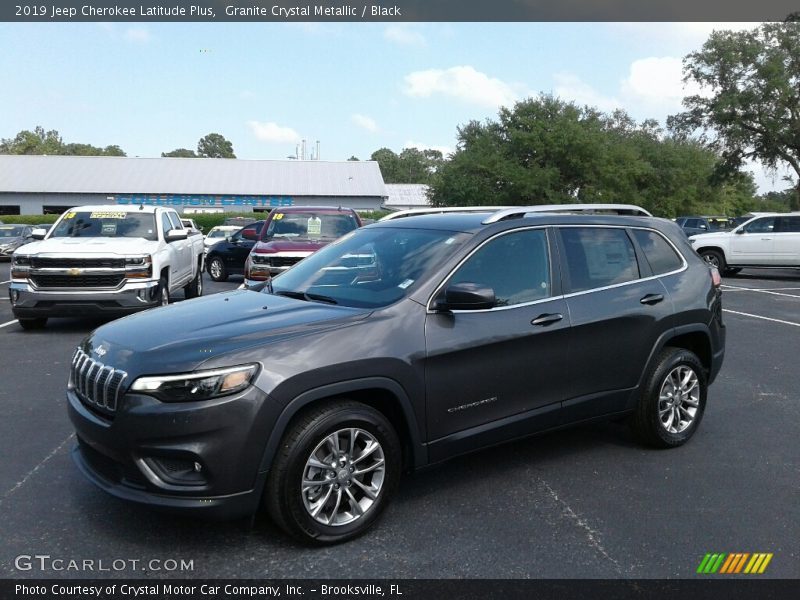 Granite Crystal Metallic / Black 2019 Jeep Cherokee Latitude Plus