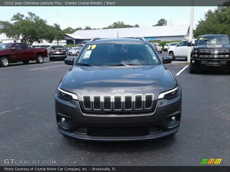 Granite Crystal Metallic / Black 2019 Jeep Cherokee Latitude Plus