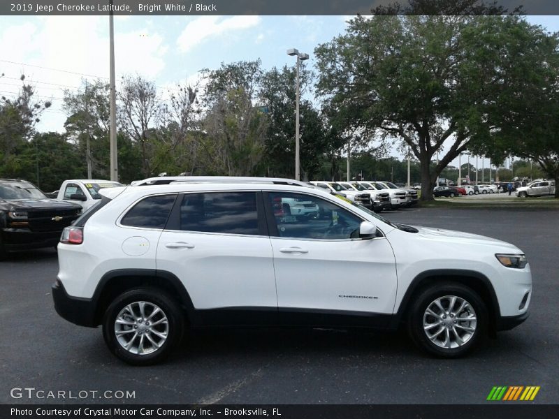 Bright White / Black 2019 Jeep Cherokee Latitude