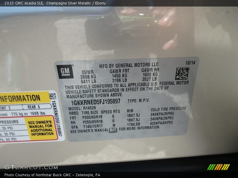 Champagne Silver Metallic / Ebony 2015 GMC Acadia SLE