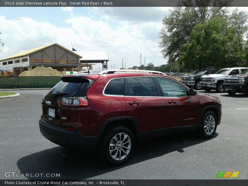 Velvet Red Pearl / Black 2019 Jeep Cherokee Latitude Plus