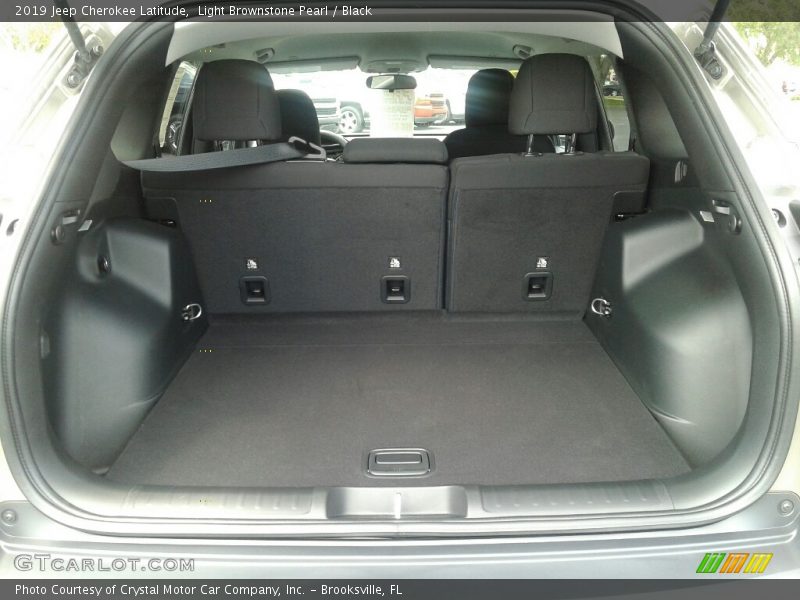 Light Brownstone Pearl / Black 2019 Jeep Cherokee Latitude