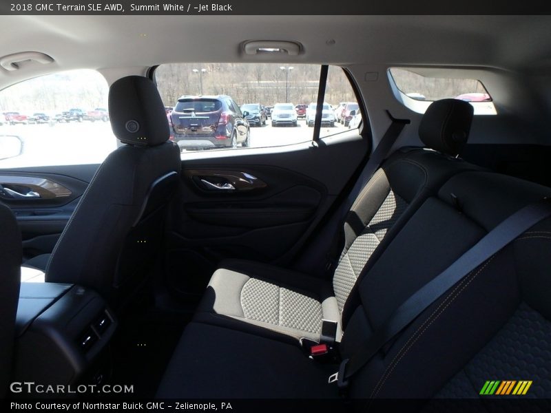 Summit White / ­Jet Black 2018 GMC Terrain SLE AWD