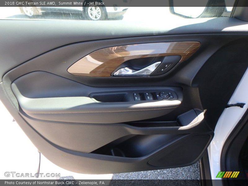 Summit White / ­Jet Black 2018 GMC Terrain SLE AWD