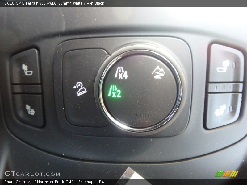 Summit White / ­Jet Black 2018 GMC Terrain SLE AWD