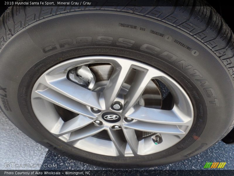 Mineral Gray / Gray 2018 Hyundai Santa Fe Sport