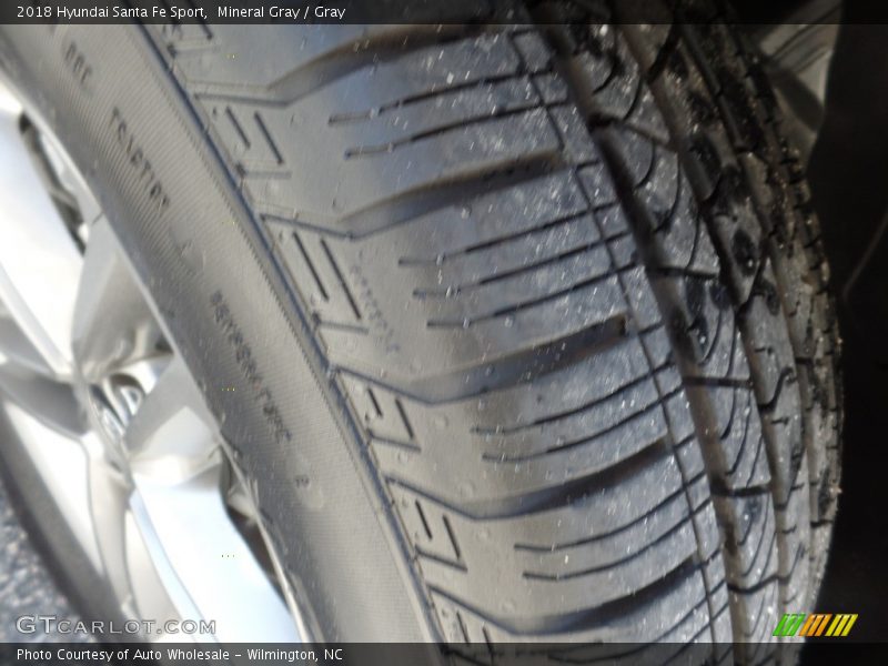 Mineral Gray / Gray 2018 Hyundai Santa Fe Sport