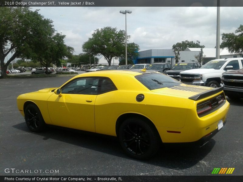 Yellow Jacket / Black 2018 Dodge Challenger SXT