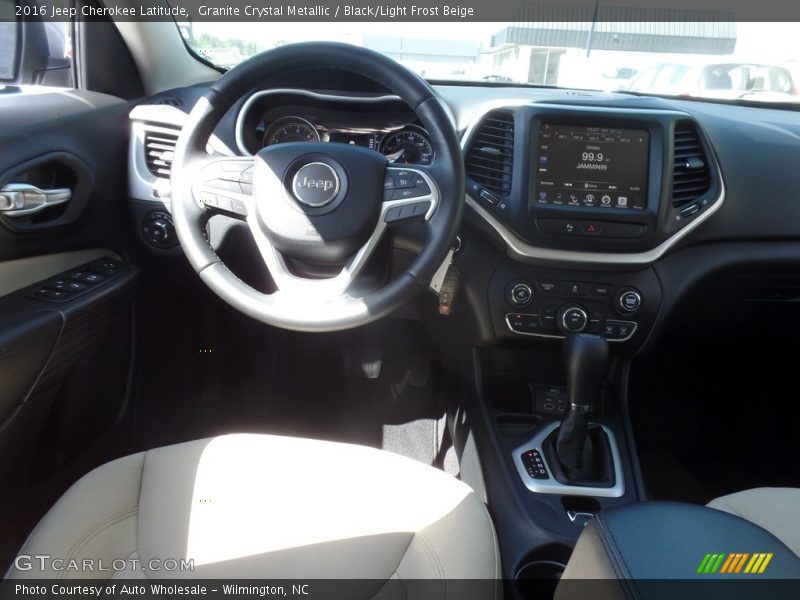 Granite Crystal Metallic / Black/Light Frost Beige 2016 Jeep Cherokee Latitude
