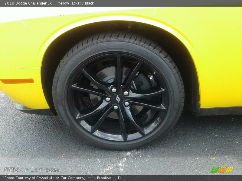 Yellow Jacket / Black 2018 Dodge Challenger SXT