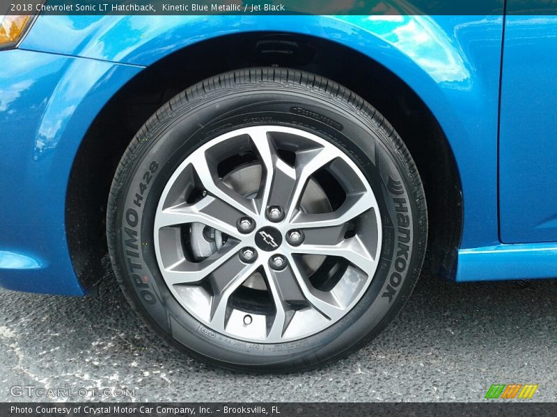 Kinetic Blue Metallic / Jet Black 2018 Chevrolet Sonic LT Hatchback